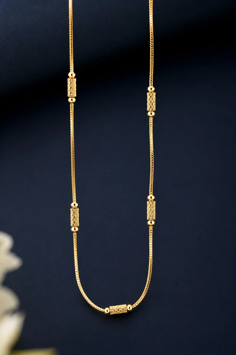 Gold-Tone Artificial Chain Necklace with Bead Design